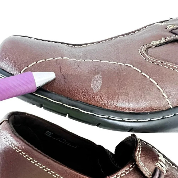 Clarks Bendables Size 7.5 M Brown Leather Loafer Slip On Upper w/ Button, 35063 - Picture 6 of 12